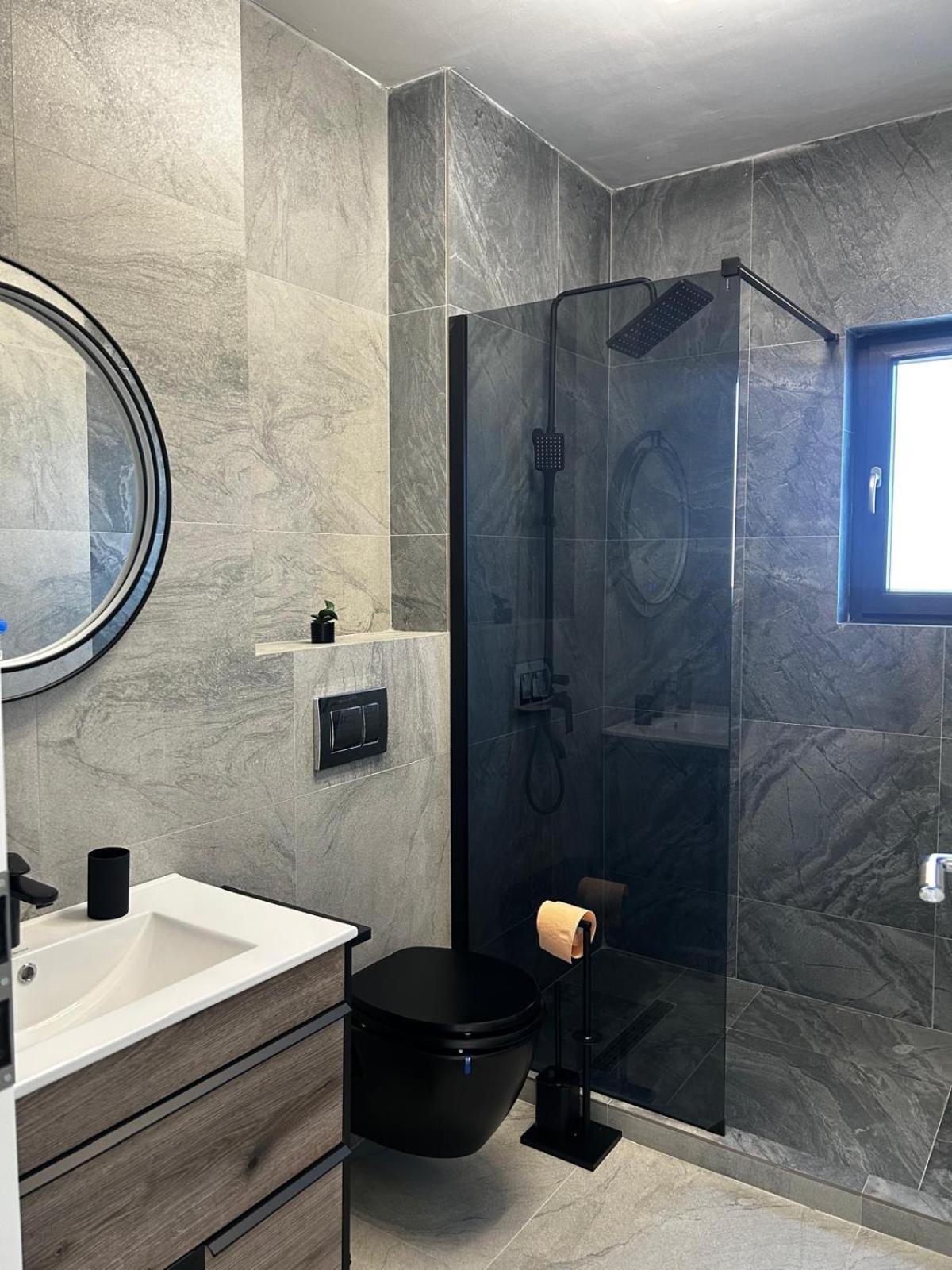 קריובה K&K Apartements מראה חיצוני תמונה